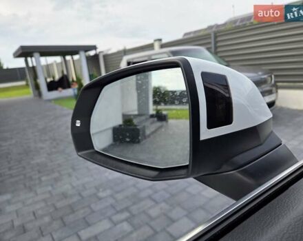 Белый Ауди Ку 5, объемом двигателя 1.98 л и пробегом 179 тыс. км за 26000 $, фото 25 на Automoto.ua