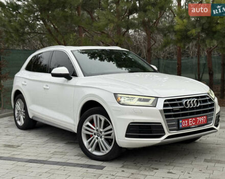 Білий Ауді Ку 5, об'ємом двигуна 2 л та пробігом 194 тис. км за 24500 $, фото 2 на Automoto.ua