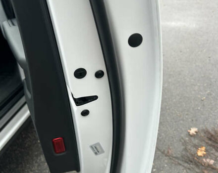 Белый Ауди Ку 5, объемом двигателя 1.98 л и пробегом 145 тыс. км за 23888 $, фото 23 на Automoto.ua