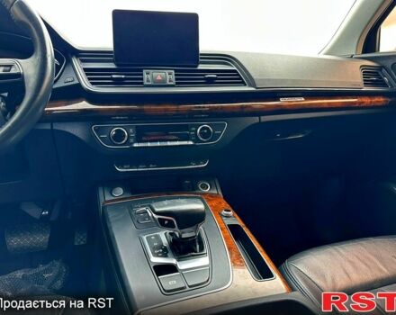 Белый Ауди Ку 5, объемом двигателя 2 л и пробегом 170 тыс. км за 23000 $, фото 8 на Automoto.ua