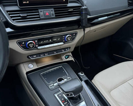 Белый Ауди Ку 5, объемом двигателя 2 л и пробегом 108 тыс. км за 28500 $, фото 14 на Automoto.ua