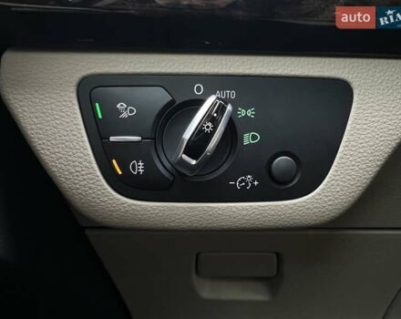 Белый Ауди Ку 5, объемом двигателя 2 л и пробегом 135 тыс. км за 26950 $, фото 134 на Automoto.ua