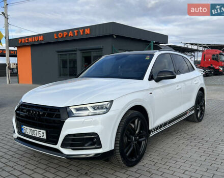 Белый Ауди Ку 5, объемом двигателя 1.97 л и пробегом 287 тыс. км за 27816 $, фото 9 на Automoto.ua