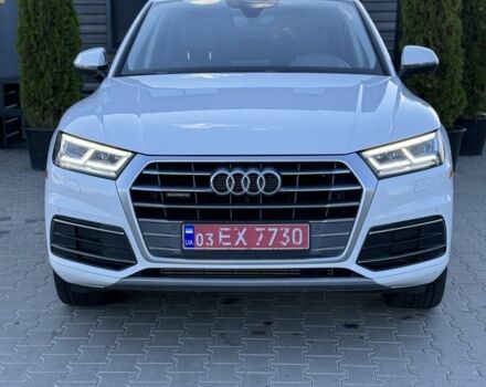 Белый Ауди Ку 5, объемом двигателя 2 л и пробегом 100 тыс. км за 27499 $, фото 3 на Automoto.ua