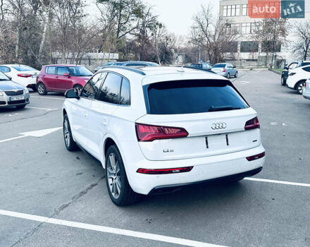 Білий Ауді Ку 5, об'ємом двигуна 1.98 л та пробігом 86 тис. км за 29500 $, фото 2 на Automoto.ua