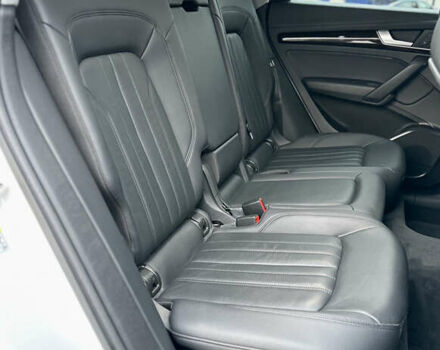 Белый Ауди Ку 5, объемом двигателя 2 л и пробегом 162 тыс. км за 20900 $, фото 45 на Automoto.ua