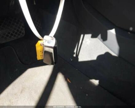 Білий Ауді Ку 5, об'ємом двигуна 2 л та пробігом 90 тис. км за 6900 $, фото 10 на Automoto.ua