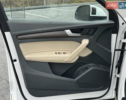 Білий Ауді Ку 5, об'ємом двигуна 1.98 л та пробігом 159 тис. км за 24699 $, фото 44 на Automoto.ua