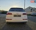 Белый Ауди Ку 5, объемом двигателя 2 л и пробегом 209 тыс. км за 20900 $, фото 25 на Automoto.ua