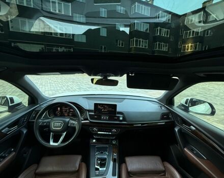 Белый Ауди Ку 5, объемом двигателя 2 л и пробегом 167 тыс. км за 26900 $, фото 5 на Automoto.ua