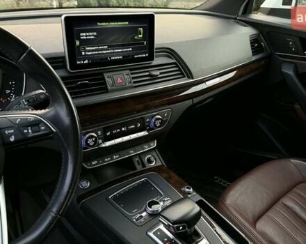 Белый Ауди Ку 5, объемом двигателя 1.98 л и пробегом 108 тыс. км за 26700 $, фото 23 на Automoto.ua