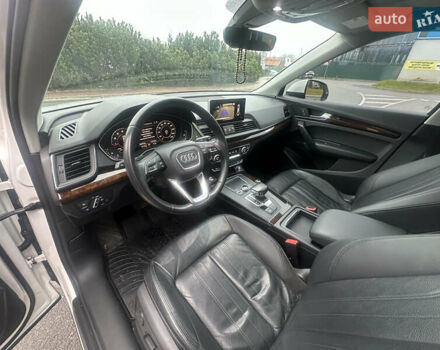 Белый Ауди Ку 5, объемом двигателя 1.99 л и пробегом 163 тыс. км за 22999 $, фото 24 на Automoto.ua