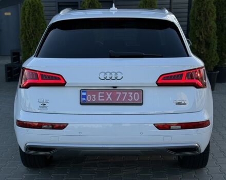 Белый Ауди Ку 5, объемом двигателя 2 л и пробегом 100 тыс. км за 27499 $, фото 6 на Automoto.ua