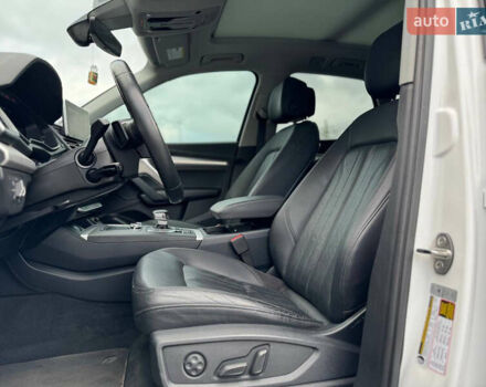 Белый Ауди Ку 5, объемом двигателя 2 л и пробегом 100 тыс. км за 27900 $, фото 8 на Automoto.ua