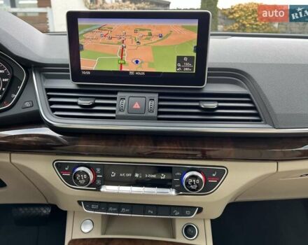 Белый Ауди Ку 5, объемом двигателя 2 л и пробегом 135 тыс. км за 26950 $, фото 140 на Automoto.ua