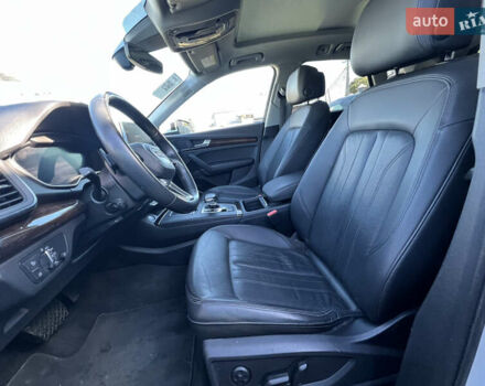 Ауди Ку 5 2018 в Стрые на Automoto.ua Белый Ауди Ку 5, объемом двигателя 2 л и пробегом 162 тыс. км за 16400 $, фото 13 на Automoto.ua