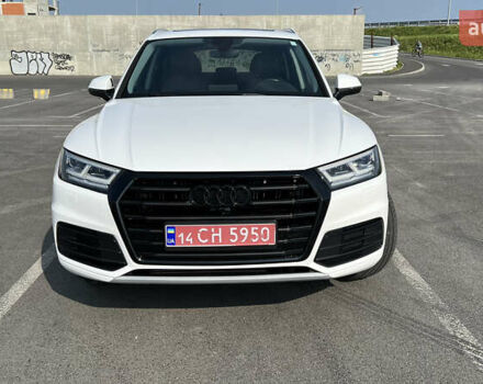 Белый Ауди Ку 5, объемом двигателя 2 л и пробегом 157 тыс. км за 23500 $, фото 2 на Automoto.ua