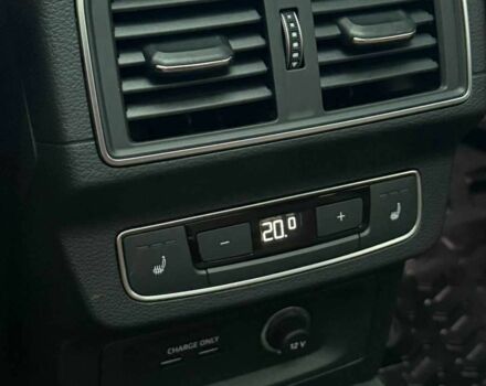 Білий Ауді Ку 5, об'ємом двигуна 2 л та пробігом 180 тис. км за 22299 $, фото 16 на Automoto.ua