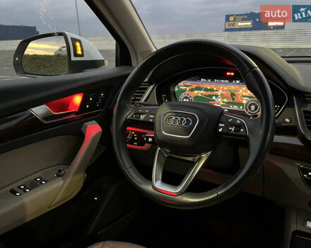 Білий Ауді Ку 5, об'ємом двигуна 1.98 л та пробігом 111 тис. км за 25600 $, фото 52 на Automoto.ua