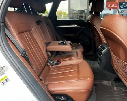 Белый Ауди Ку 5, объемом двигателя 2 л и пробегом 209 тыс. км за 25990 $, фото 12 на Automoto.ua