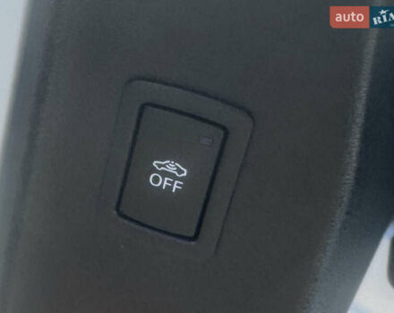 Белый Ауди Ку 5, объемом двигателя 2 л и пробегом 249 тыс. км за 21500 $, фото 44 на Automoto.ua