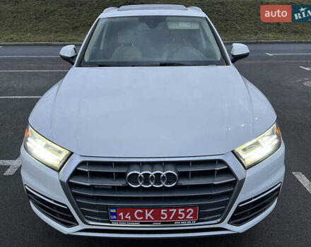 Білий Ауді Ку 5, об'ємом двигуна 1.98 л та пробігом 111 тис. км за 25600 $, фото 3 на Automoto.ua