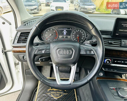 Белый Ауди Ку 5, объемом двигателя 1.98 л и пробегом 93 тыс. км за 26500 $, фото 29 на Automoto.ua