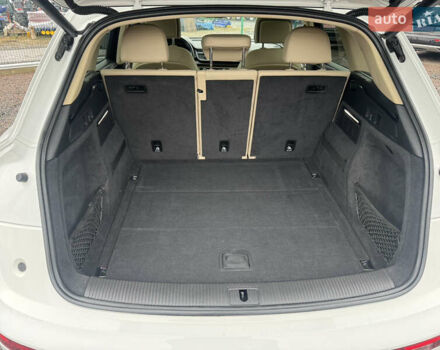 Белый Ауди Ку 5, объемом двигателя 2 л и пробегом 114 тыс. км за 23800 $, фото 49 на Automoto.ua