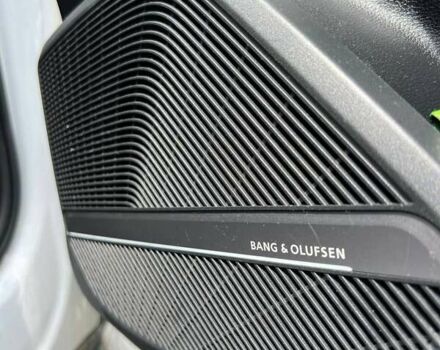 Білий Ауді Ку 5, об'ємом двигуна 1.98 л та пробігом 210 тис. км за 26250 $, фото 6 на Automoto.ua