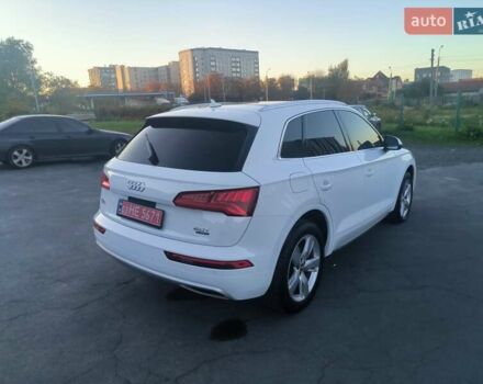 Белый Ауди Ку 5, объемом двигателя 1.98 л и пробегом 211 тыс. км за 18700 $, фото 8 на Automoto.ua