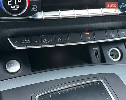 Белый Ауди Ку 5, объемом двигателя 2 л и пробегом 209 тыс. км за 25990 $, фото 23 на Automoto.ua