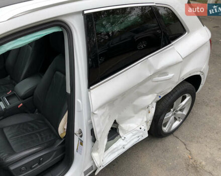 Белый Ауди Ку 5, объемом двигателя 2 л и пробегом 155 тыс. км за 17980 $, фото 11 на Automoto.ua