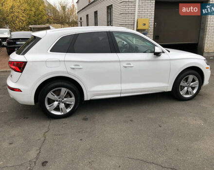 Белый Ауди Ку 5, объемом двигателя 2 л и пробегом 155 тыс. км за 17980 $, фото 27 на Automoto.ua