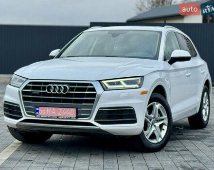 Білий Ауді Ку 5, об'ємом двигуна 1.98 л та пробігом 159 тис. км за 24699 $, фото 2 на Automoto.ua