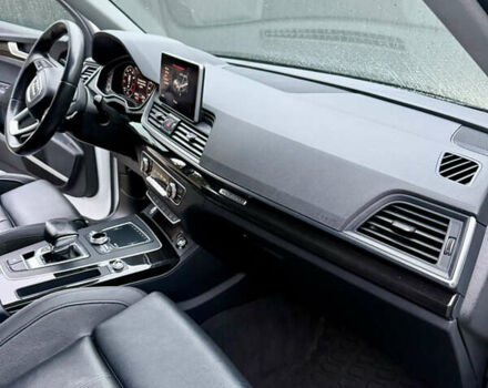 Білий Ауді Ку 5, об'ємом двигуна 1.98 л та пробігом 229 тис. км за 22400 $, фото 68 на Automoto.ua