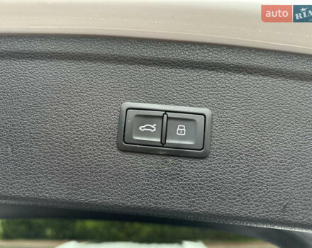 Белый Ауди Ку 5, объемом двигателя 1.99 л и пробегом 163 тыс. км за 22999 $, фото 31 на Automoto.ua