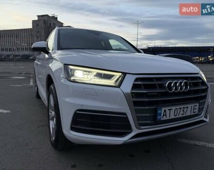 Белый Ауди Ку 5, объемом двигателя 1.98 л и пробегом 108 тыс. км за 26700 $, фото 3 на Automoto.ua