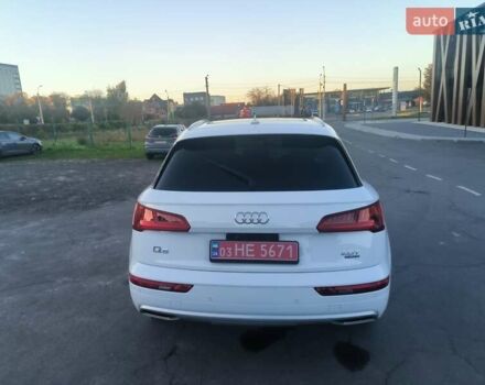 Белый Ауди Ку 5, объемом двигателя 1.98 л и пробегом 211 тыс. км за 18700 $, фото 10 на Automoto.ua