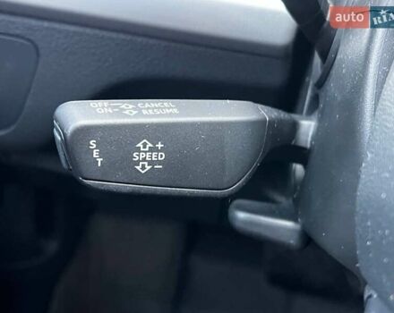 Белый Ауди Ку 5, объемом двигателя 2 л и пробегом 209 тыс. км за 25990 $, фото 18 на Automoto.ua