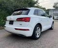 Белый Ауди Ку 5, объемом двигателя 2 л и пробегом 88 тыс. км за 15000 $, фото 6 на Automoto.ua