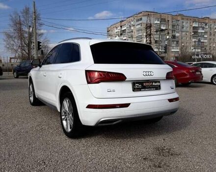 Белый Ауди Ку 5, объемом двигателя 1.98 л и пробегом 106 тыс. км за 25000 $, фото 2 на Automoto.ua