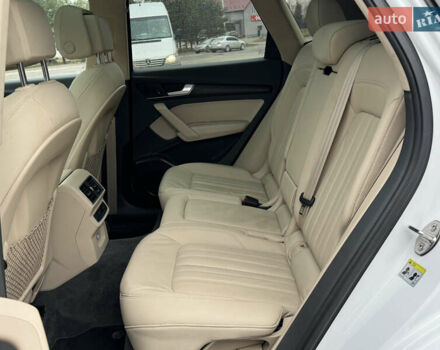 Білий Ауді Ку 5, об'ємом двигуна 1.98 л та пробігом 159 тис. км за 24699 $, фото 75 на Automoto.ua