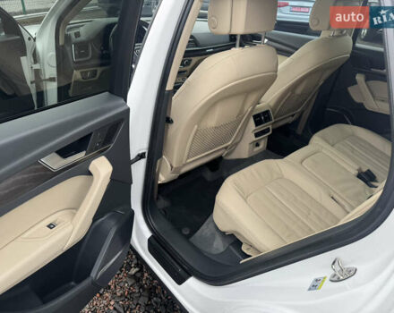 Белый Ауди Ку 5, объемом двигателя 2 л и пробегом 114 тыс. км за 23800 $, фото 41 на Automoto.ua