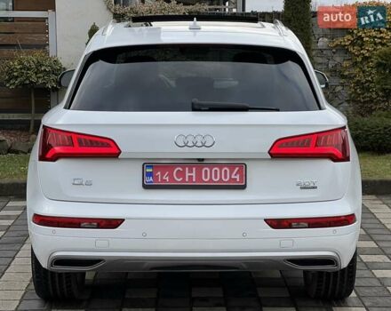 Белый Ауди Ку 5, объемом двигателя 2 л и пробегом 135 тыс. км за 26950 $, фото 50 на Automoto.ua