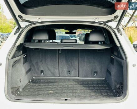 Белый Ауди Ку 5, объемом двигателя 1.98 л и пробегом 93 тыс. км за 26500 $, фото 11 на Automoto.ua