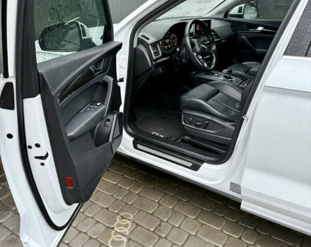 Білий Ауді Ку 5, об'ємом двигуна 1.98 л та пробігом 229 тис. км за 22400 $, фото 56 на Automoto.ua