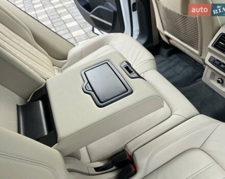 Белый Ауди Ку 5, объемом двигателя 2 л и пробегом 135 тыс. км за 26950 $, фото 108 на Automoto.ua