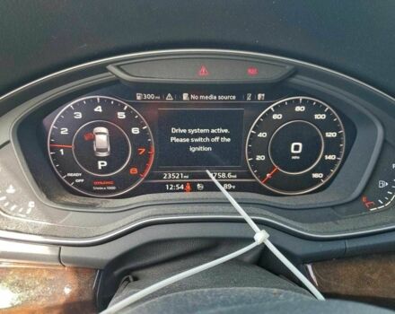 Белый Ауди Ку 5, объемом двигателя 2 л и пробегом 41 тыс. км за 7500 $, фото 8 на Automoto.ua