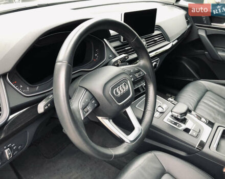 Белый Ауди Ку 5, объемом двигателя 2 л и пробегом 155 тыс. км за 17980 $, фото 31 на Automoto.ua