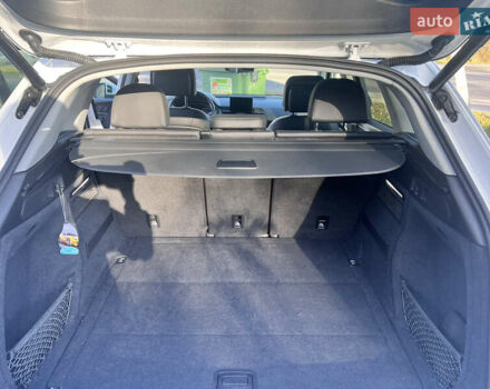 Белый Ауди Ку 5, объемом двигателя 0 л и пробегом 120 тыс. км за 26000 $, фото 10 на Automoto.ua